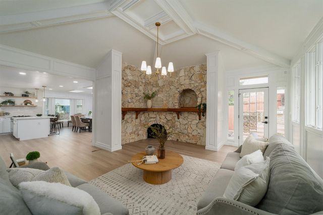 5076 Cocoa Palm Way, Fair Oaks, CA 95628