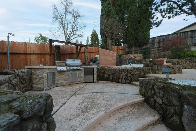 5076 Cocoa Palm Way, Fair Oaks, CA 95628