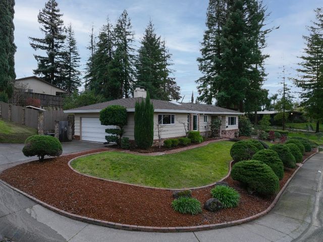 5076 Cocoa Palm Way, Fair Oaks, CA 95628