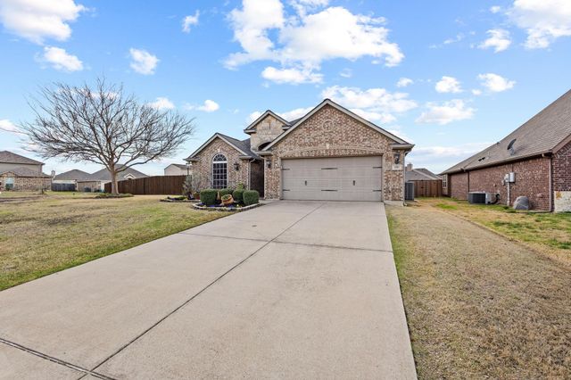 6810 Volunteer Drive, Greenville, TX 75402