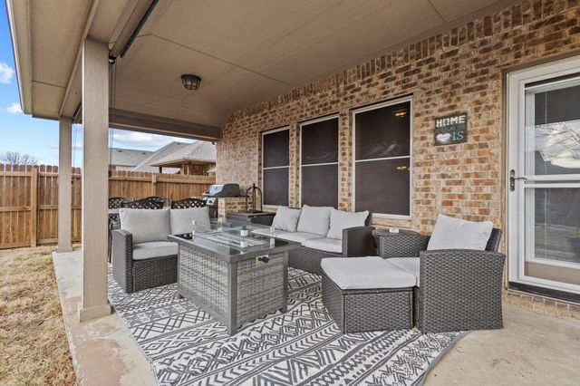 6810 Volunteer Drive, Greenville, TX 75402