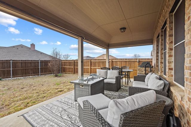 6810 Volunteer Drive, Greenville, TX 75402