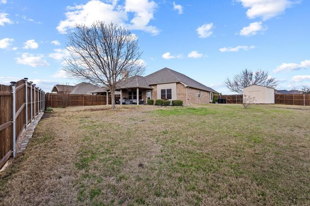 6810 Volunteer Drive, Greenville, TX 75402