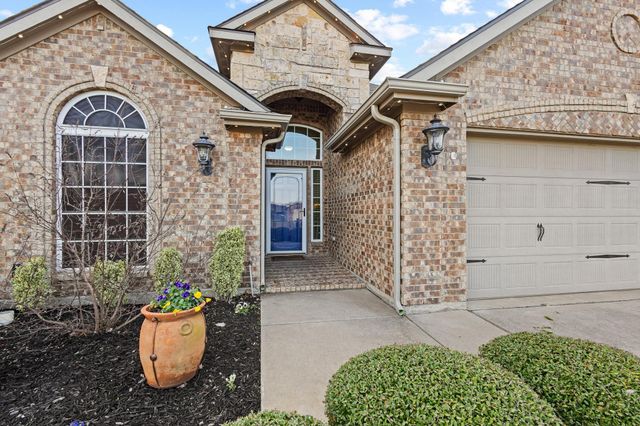 6810 Volunteer Drive, Greenville, TX 75402