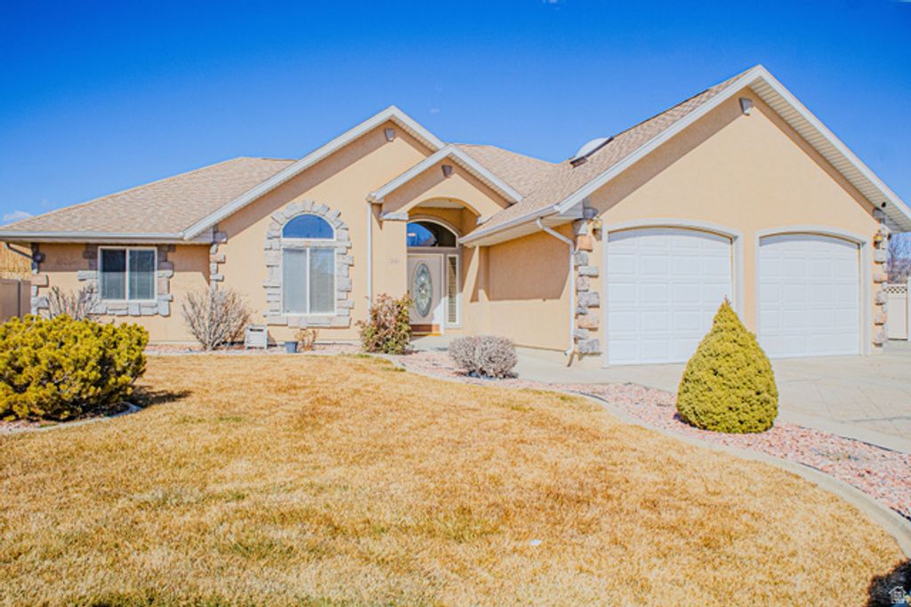 1390 W CEDAR DR, Price, UT 84501