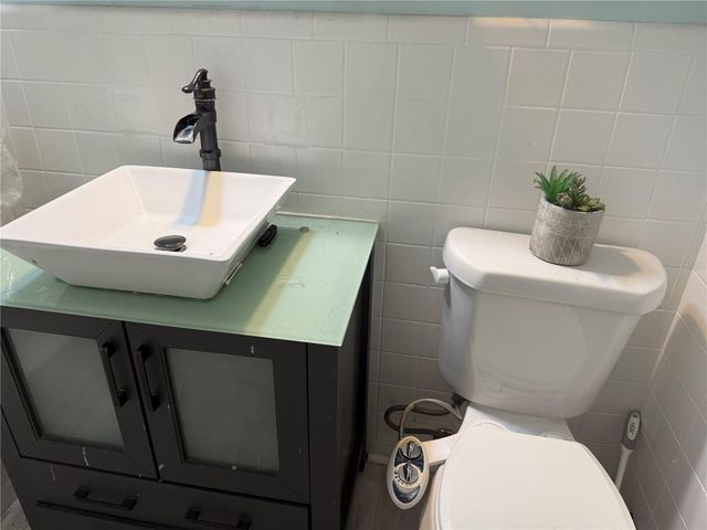 2488 WARNE STREET, Port Charlotte, FL 33952