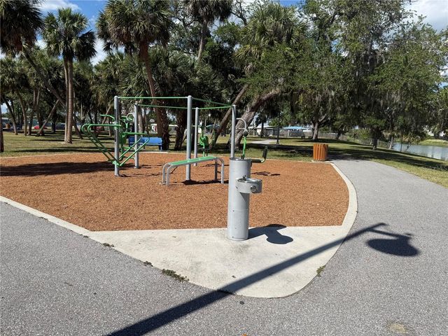 2488 WARNE STREET, Port Charlotte, FL 33952