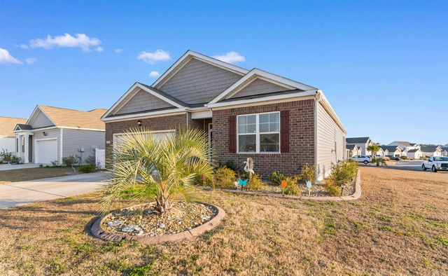 2140 Ainsley Dr., Little River, SC 29566