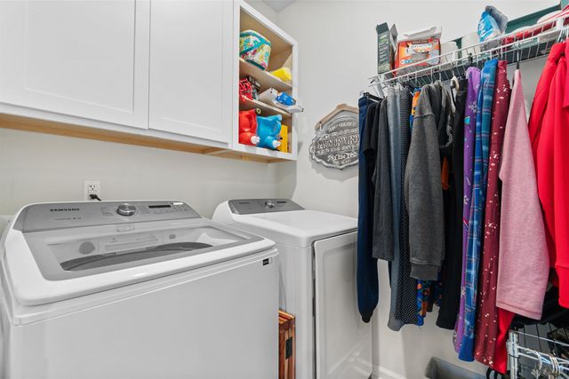 2140 Ainsley Dr., Little River, SC 29566