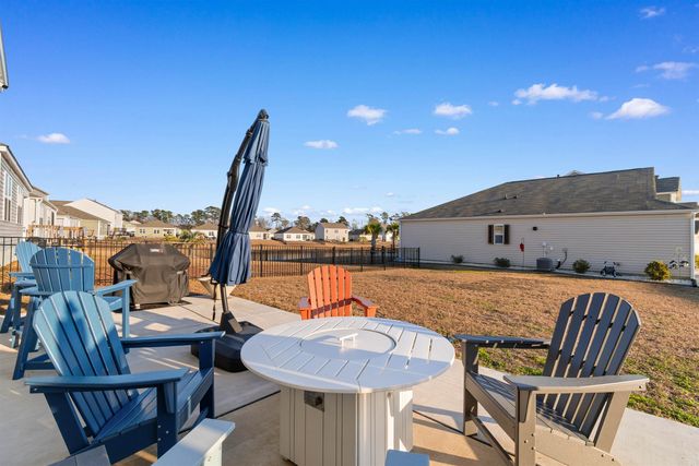 2140 Ainsley Dr., Little River, SC 29566