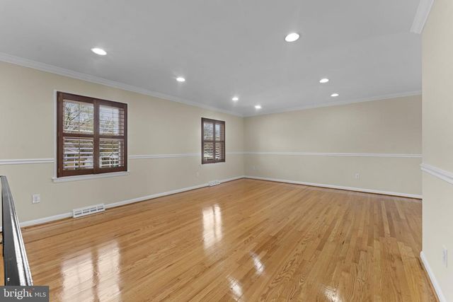 3003 RAYMOND CT, Fort Washington, MD 20744