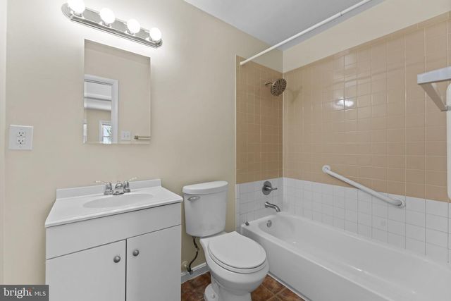 3003 RAYMOND CT, Fort Washington, MD 20744