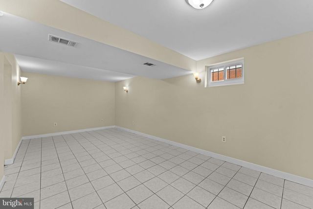 3003 RAYMOND CT, Fort Washington, MD 20744