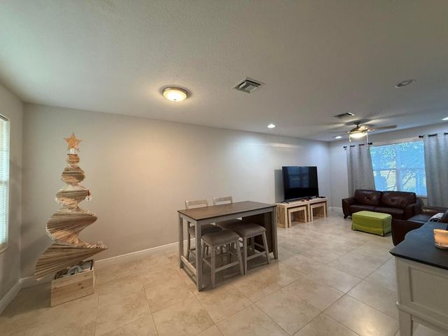 2621 NW Treviso Circle, Port St. Lucie, Port St Lucie, FL 34986