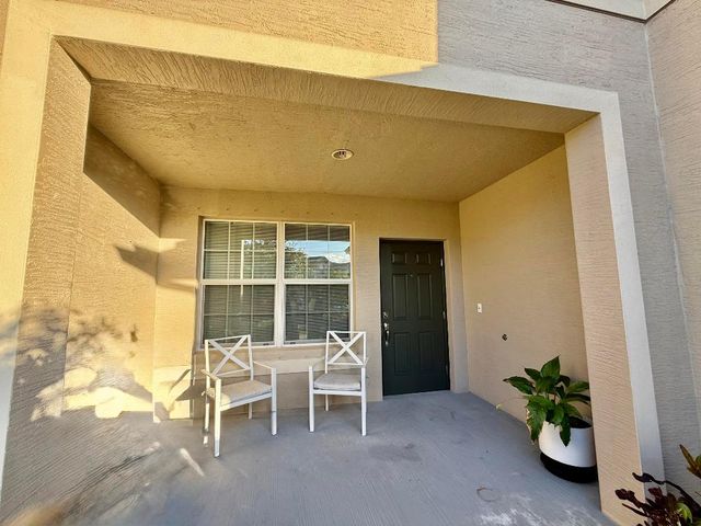 2621 NW Treviso Circle, Port St. Lucie, Port St Lucie, FL 34986