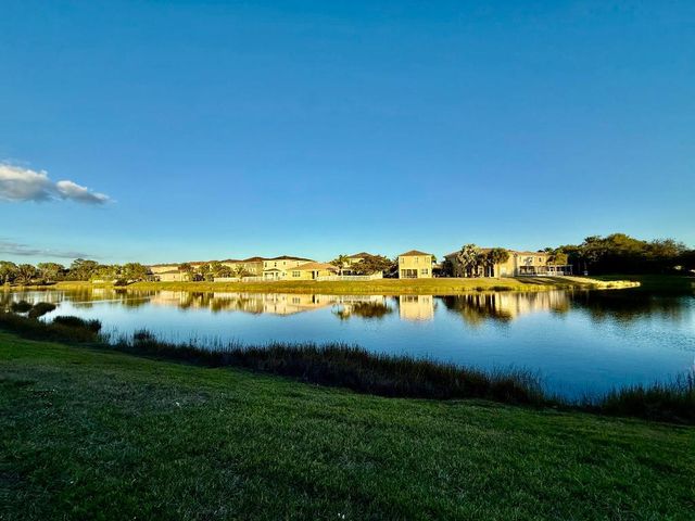 2621 NW Treviso Circle, Port St. Lucie, Port St Lucie, FL 34986