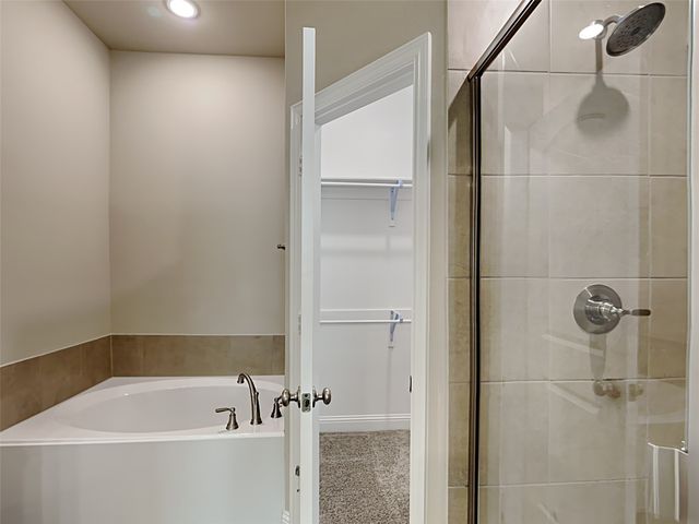 633 Comal Drive, Crandall, TX 75114