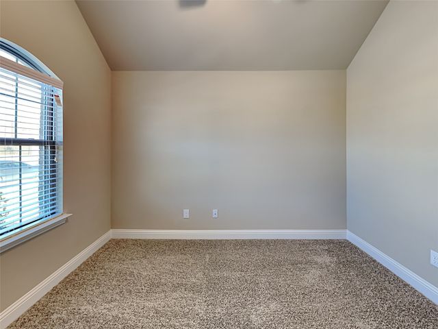 633 Comal Drive, Crandall, TX 75114