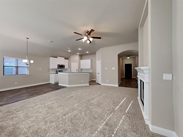 633 Comal Drive, Crandall, TX 75114