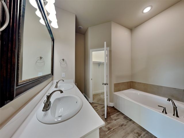 633 Comal Drive, Crandall, TX 75114