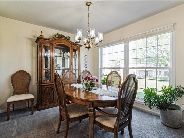 3608 Foxborough Terrace NE B, Cedar Rapids, IA 52402