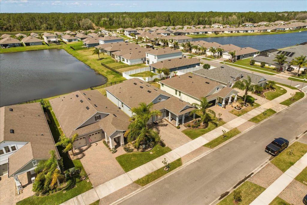Image 44 of property listing at 224 VENETIAN PALMS BOULEVARD, New Smyrna Beach, FL 32168