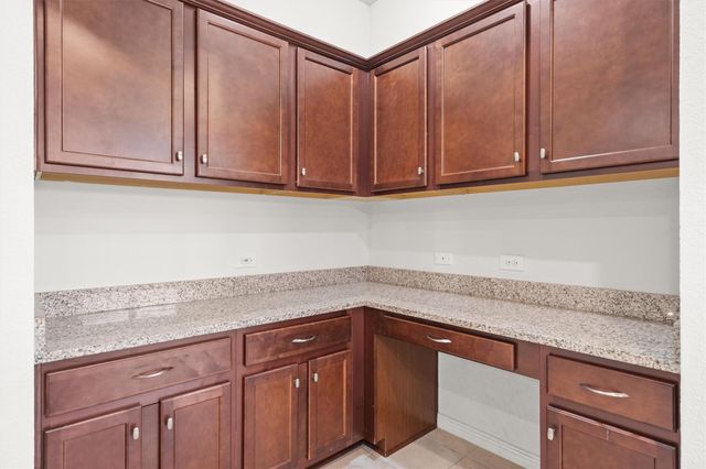 2124 Hat Bender LOOP, Round Rock, TX 78664