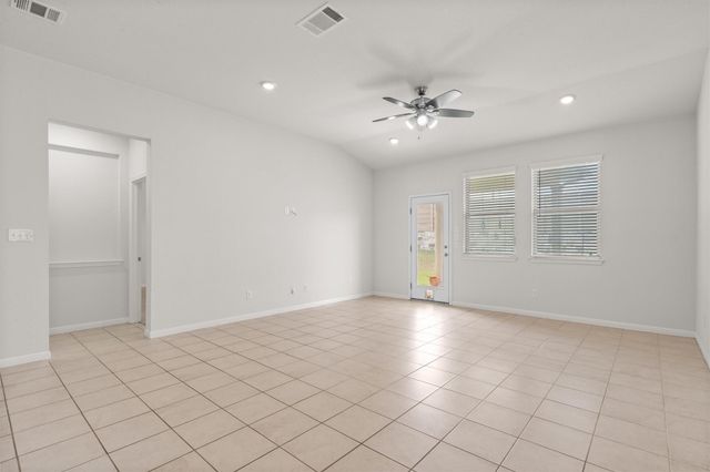 2124 Hat Bender LOOP, Round Rock, TX 78664