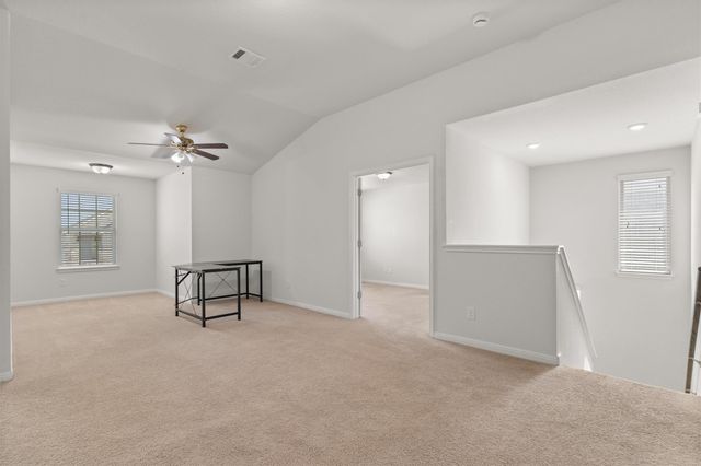 2124 Hat Bender LOOP, Round Rock, TX 78664