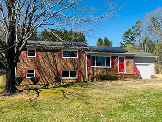 344 Circleview Drive, Shelby, NC 28150