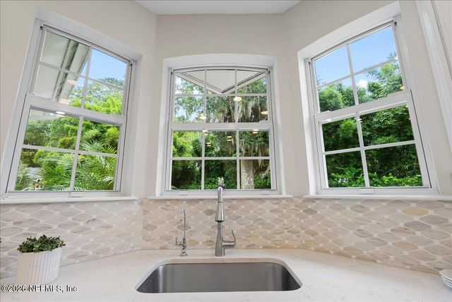 13832 ADMIRALS BEND Drive, Jacksonville, FL 32225