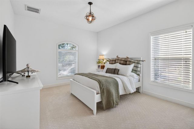 1298 SEVILLE LANE NE, St Petersburg, FL 33704