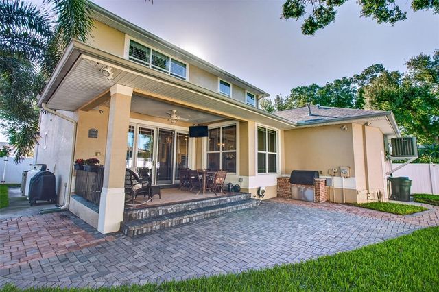 1298 SEVILLE LANE NE, St Petersburg, FL 33704