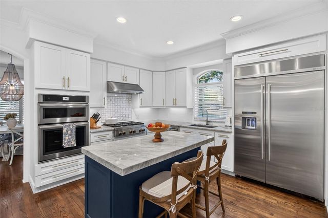 1298 SEVILLE LANE NE, St Petersburg, FL 33704