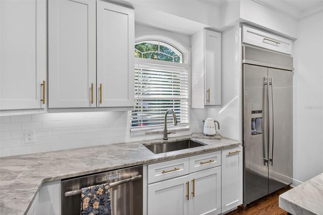 1298 SEVILLE LANE NE, St Petersburg, FL 33704