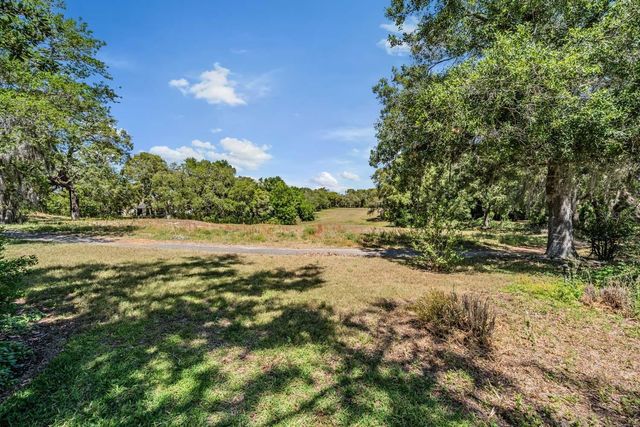 1091 TOURNAMENT DRIVE, Spring Hill, FL 34608