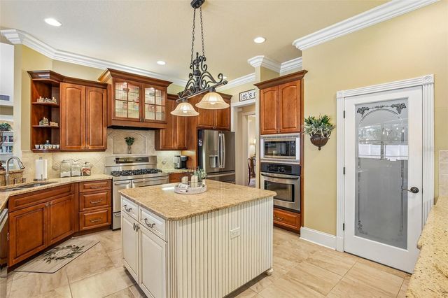839 ASHTON OAKS CIRCLE, Lakeland, FL 33813
