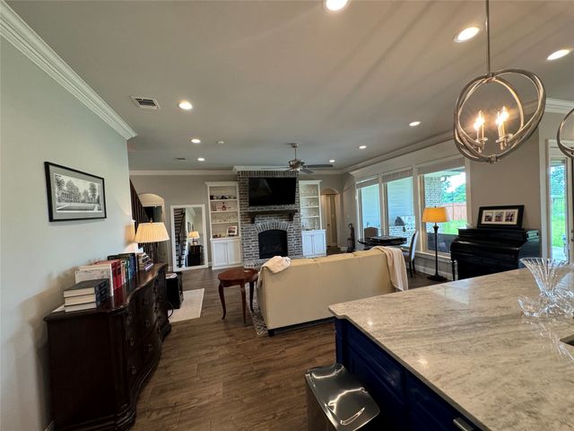 629 Dumaine Drive, Bossier City, LA 71111