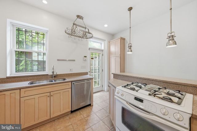 1419 MONROE ST NW, Washington, DC 20010