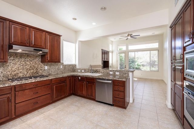 1801 Grey Owl Circle, Roseville, CA 95661