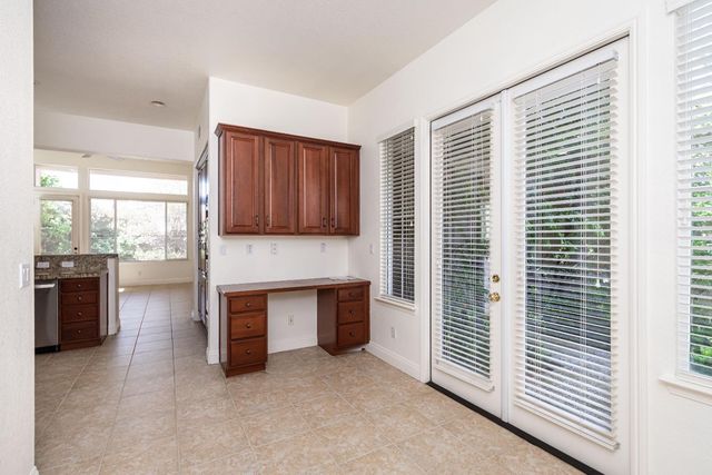 1801 Grey Owl Circle, Roseville, CA 95661