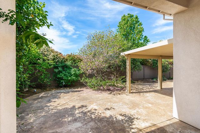 1801 Grey Owl Circle, Roseville, CA 95661