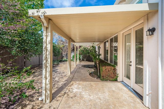 1801 Grey Owl Circle, Roseville, CA 95661