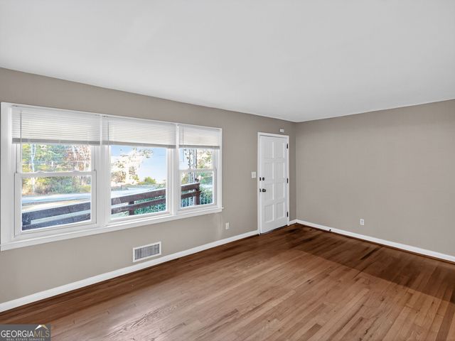 3888 Panthersville Road, Ellenwood, GA 30294