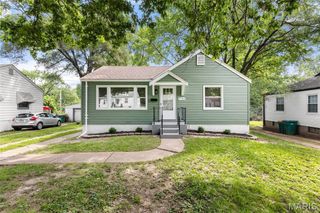 7743 Monroe Drive, Hanley Hills, MO 63133