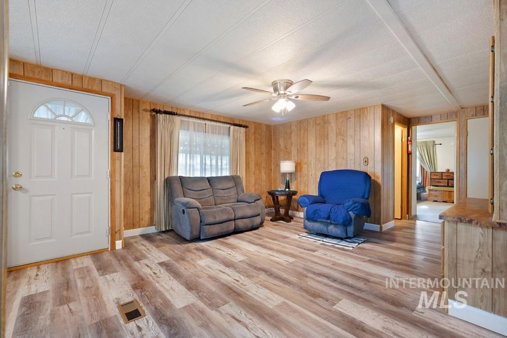 1715 Flamingo 61A, Nampa, ID 83651 photo 10