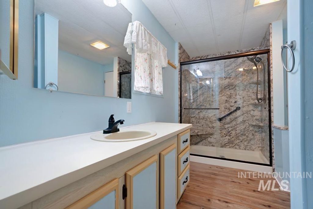 1715 Flamingo 61A, Nampa, ID 83651 photo 26