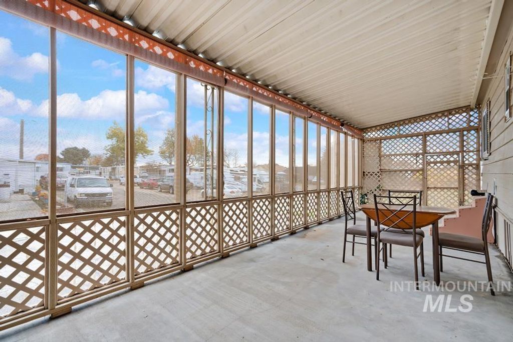 1715 Flamingo 61A, Nampa, ID 83651 photo 6