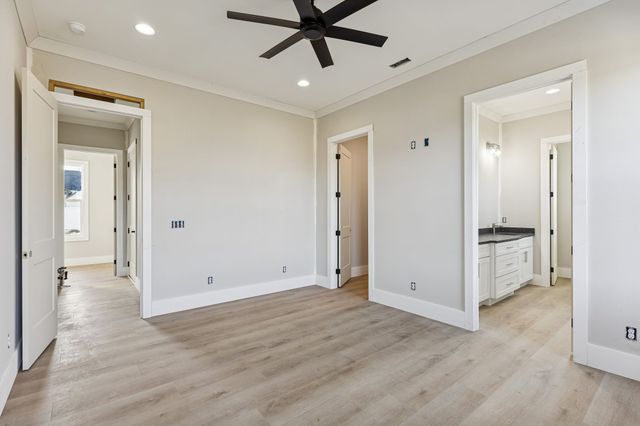 374 Chestnut Oak Avenue, Smithville, TN 37166