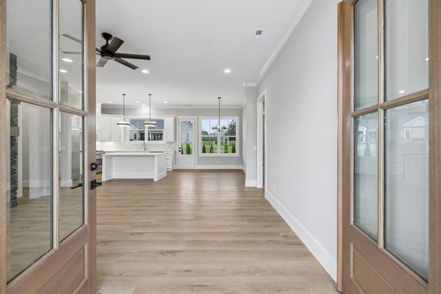 374 Chestnut Oak Avenue, Smithville, TN 37166
